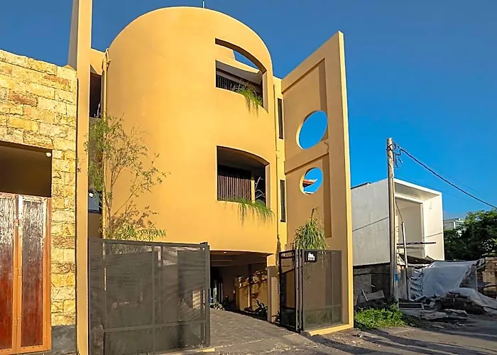 Sleepy Potato Hotel 3*